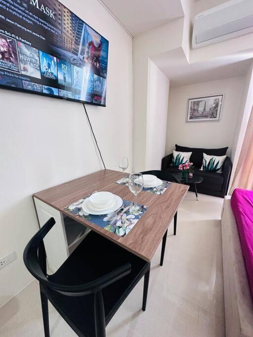 Lengs Place 1 - Studio Unit At Inspiria Condo Beside Abreeza Mall Davao City Exterior photo