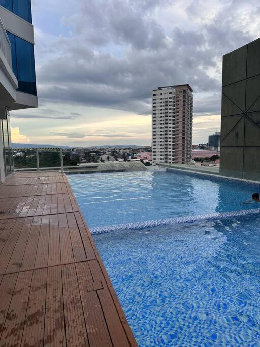 Lengs Place 1 - Studio Unit At Inspiria Condo Beside Abreeza Mall Davao City Exterior photo
