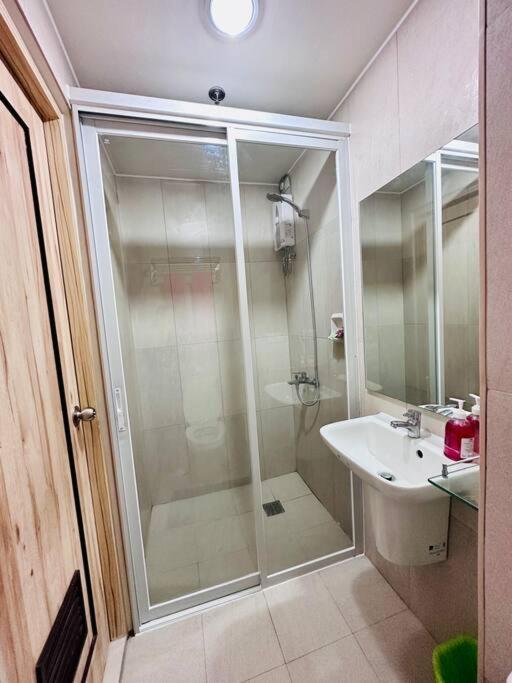 Lengs Place 1 - Studio Unit At Inspiria Condo Beside Abreeza Mall Davao City Exterior photo